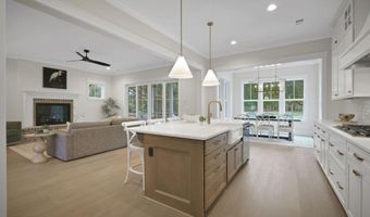 1 Greeters Ln, Bluffton, SC 29909