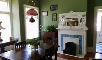 303 S Hickory St, Aberdeen, MS 39730