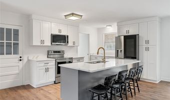 300 Woodlake Rd, Anderson, SC 29621