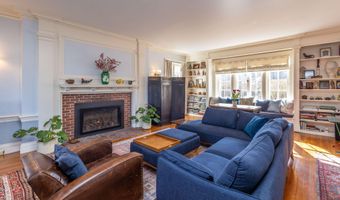 18 Bayside Dr, Belfast, ME 04915