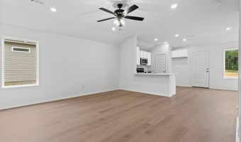 8049 Chesapeake Trl, Bauxite, AR 72011