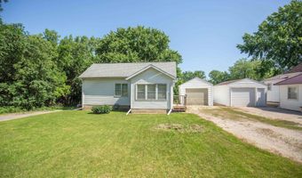 720 W State St, Algona, IA 50511