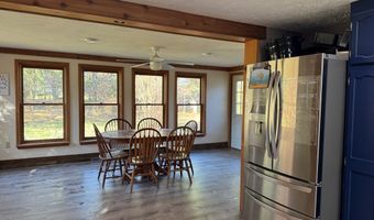 1320 Lake Dr, Ashland, OH 44805