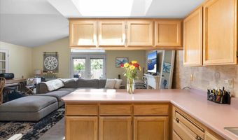 330 Glenn St, Ashland, OR 97520