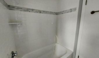 16 Fyffe Ave, Cranston, RI 02920