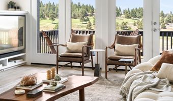 2608 NW Compass Corner Loop, Bend, OR 97703