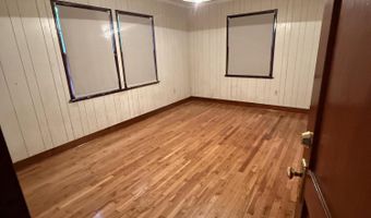 1085 Cherokee St, Biloxi, MS 39530