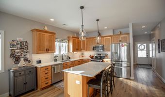 2320 Eastland Dr, Algona, IA 50511