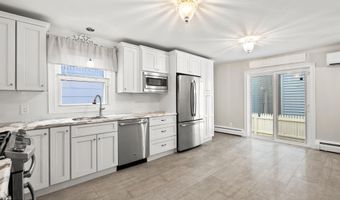 60 Heck Ave, Ocean Grove, NJ 07756