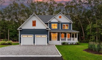 44 Saddlebrook Dr, Warwick, RI 02818