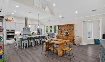 6 Clapper Rail Ct, Bald Head Island, NC 28461