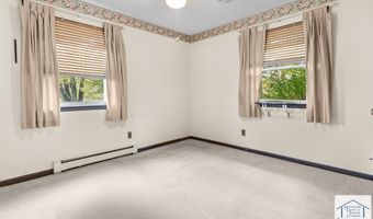 350 Marigold Ln, Ararat, VA 24053