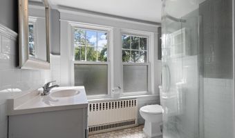 2 Norwood St, Albany, NY 12203