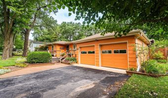 1108 Elm St, Baldwin City, KS 66006