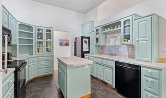20 Lerwick Ln, Bella Vista, AR 72715