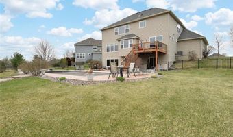 359 Riverside Cir, Anoka, MN 55303
