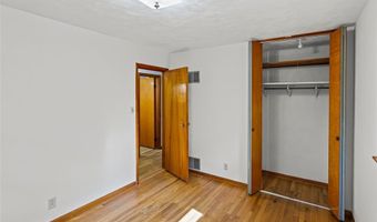 7 Hickerson Pl, Alton, IL 62002