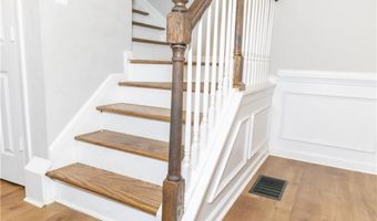 6089 Tennyson Park Way, Peachtree Corners, GA 30092