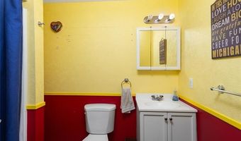 17301 Arlington Ave, Allen Park, MI 48101