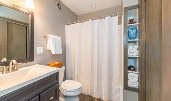 40 Brighton Rd, Andover, NJ 07821