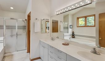 860 Deer Blvd, Avon, CO 81620