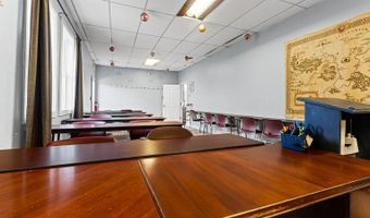 1520 Union St, Bangor, ME 04401