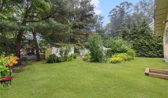 108 Steamboat St, Jamestown, RI 02835