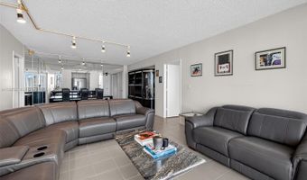 3701 N Country Club Dr 2209, Aventura, FL 33180