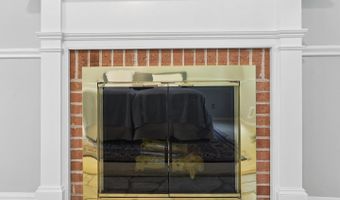 5110 DUVALL Dr, Bethesda, MD 20816