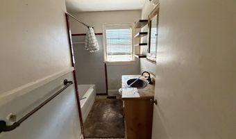 315 Roberts St, Ahoskie, NC 27910