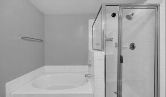 955 E KNOX Rd 110, Chandler, AZ 85225