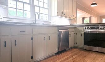 1060 Crabapple Trce, Alpharetta, GA 30004