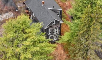 22 Parker St, Bangor, ME 04401