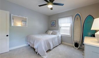 28 Narragansett Ave 1, Newport, RI 02840