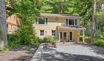 31 S Lake Shore County Rd, Beverly Shores, IN 46301