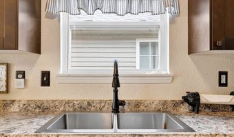 8138 Maple Stream Blvd, Indianapolis, IN 46217