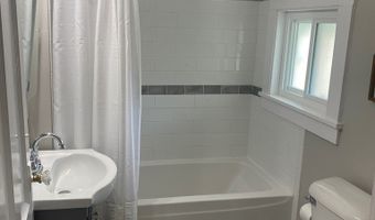 208 High St, Ashland, OH 44805