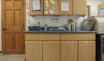 189 Northport Ave, Belfast, ME 04915