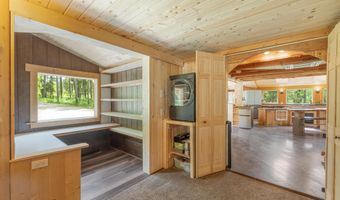 527 Aspen Dr, Bonners Ferry, ID 83805