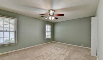 6433 Deerings Ln, Peachtree Corners, GA 30092