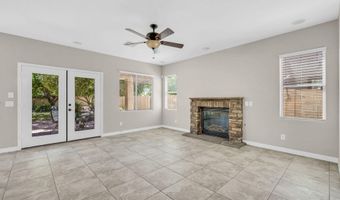 2047 E CAROB Dr, Chandler, AZ 85286