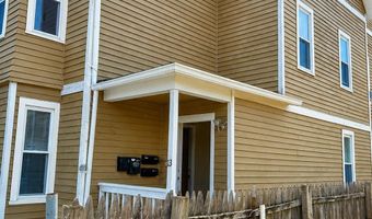13 Armstrong Pl, Bridgeport, CT 06608