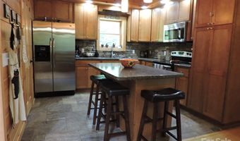 103 Chucks Ln, Bakersville, NC 28705