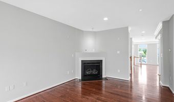22247 WATERBERRY Ter, Ashburn, VA 20148