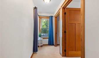 405 Oak Ave N, Annandale, MN 55302