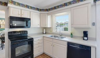 908 SCHOOLHOUSE Ln, Dover, DE 19904