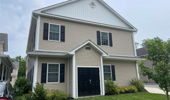 49 B Park Ave, Amityville, NY 11701