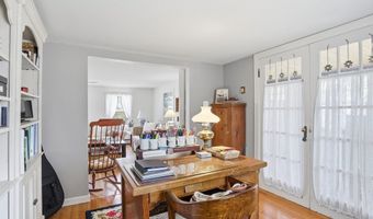 44 Sandy Pond Rd, Ayer, MA 01432