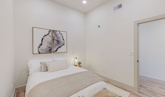 223 Sierra Dr SE C1, Albuquerque, NM 87108