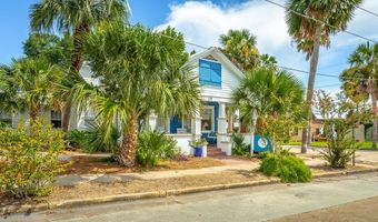 19 Leslie St, Apalachicola, FL 32320